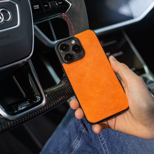 iPhone 11 Pro - Alcantara Back Cover - Orange - Alcanside