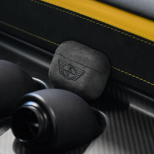 Donkervoort - AirPods (3rd generation) Alcantara Case - Space Grey - Alcanside